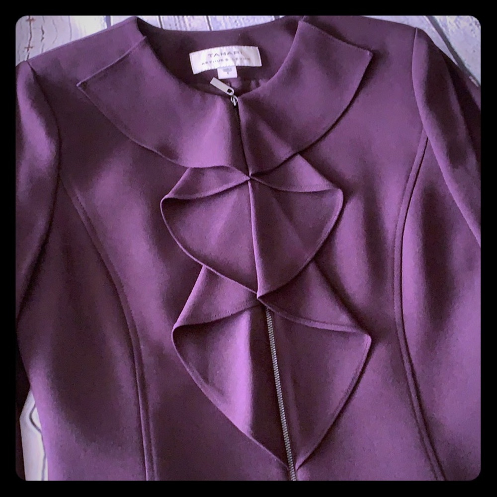 Tagarina suit in a beautiful eggplant purple